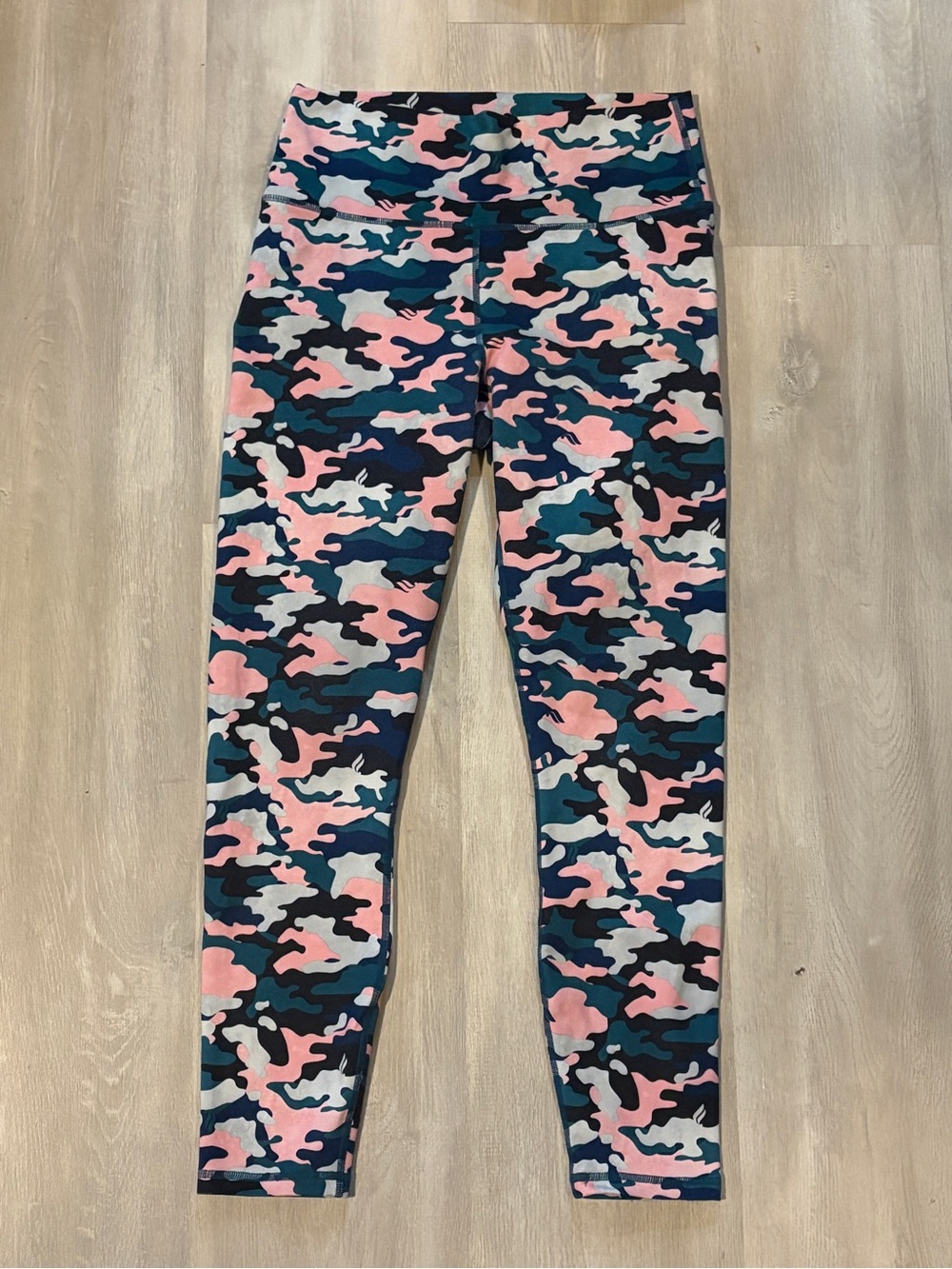 Fabletics High Waisted Powerhold Leggings Pink Teal Camo S (0018)